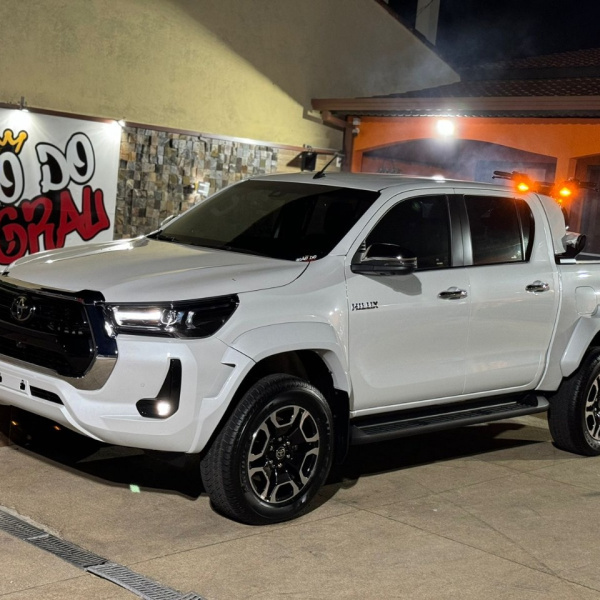 HILUX PLUS 2024 0KM + TW 300 0KM JOAO DO GRAU